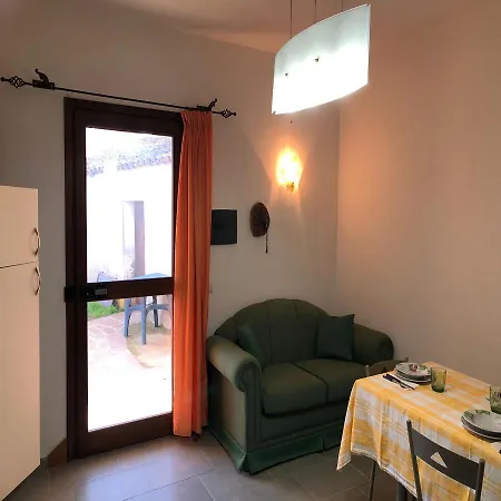 Prázdninový dům Sadomo De Rosa 2 *